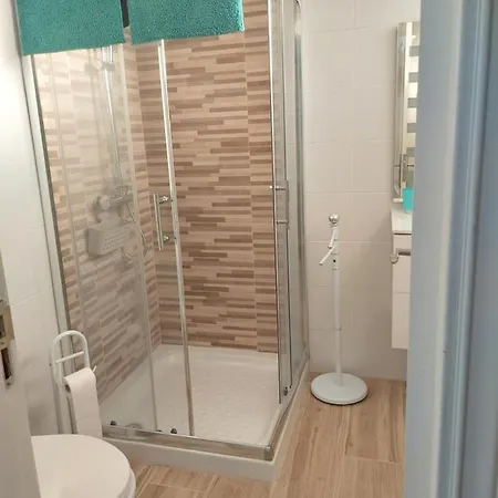 Dom wakacyjny Blu Apartment, Wifi Free Pool View